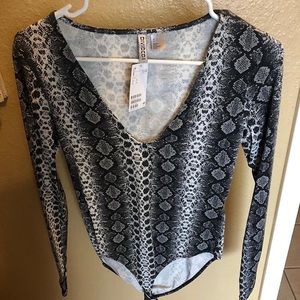 H&M body suit